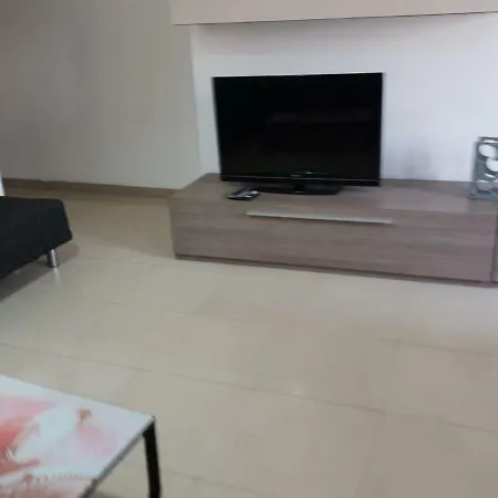 3 Bedrooms Flat At *