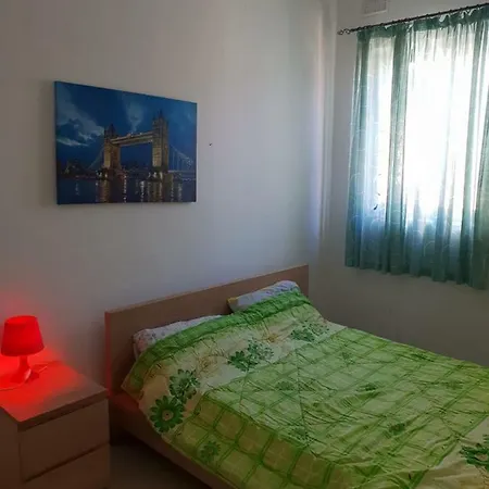 Apartment 3 Bedrooms Flat At Sliema