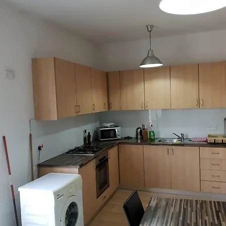 3 Bedrooms Flat At Sliema